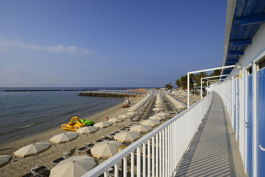 Royal Hotel Σαν Ρέμο Εξωτερικό φωτογραφία The beach of Port-la-Nouvelle
