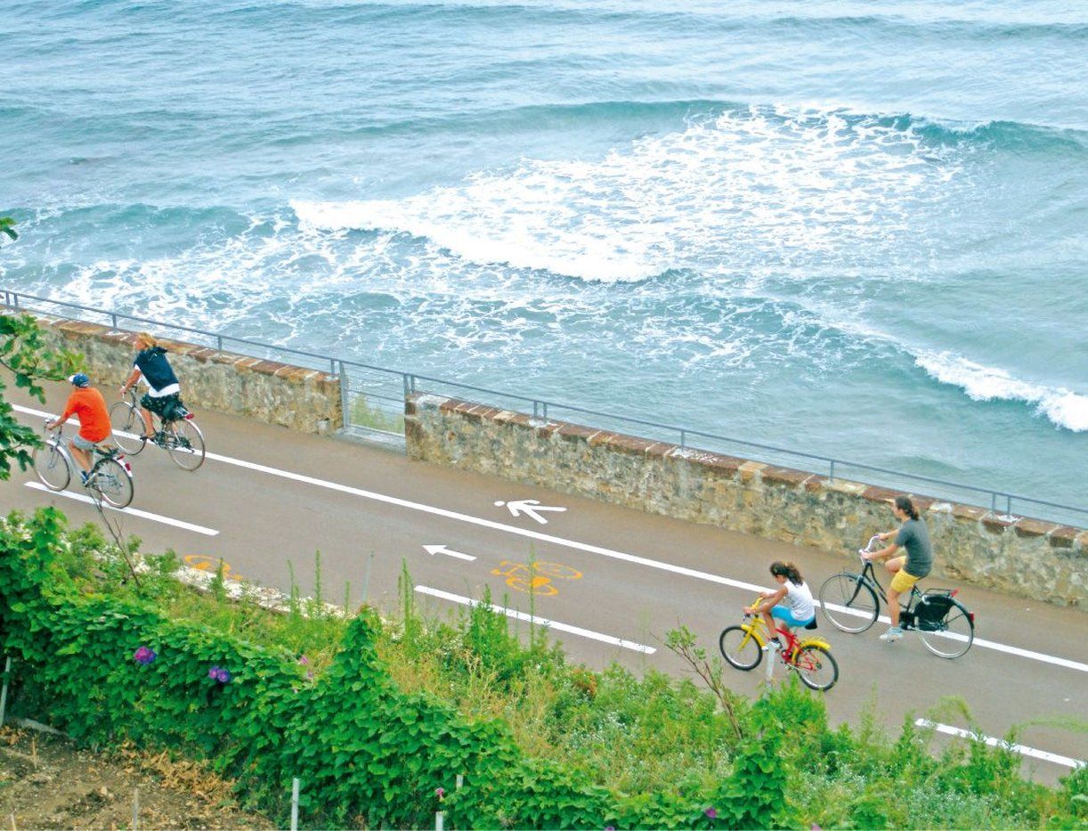 Royal Hotel Σαν Ρέμο Ανέσεις φωτογραφία The coastal path at Portzic